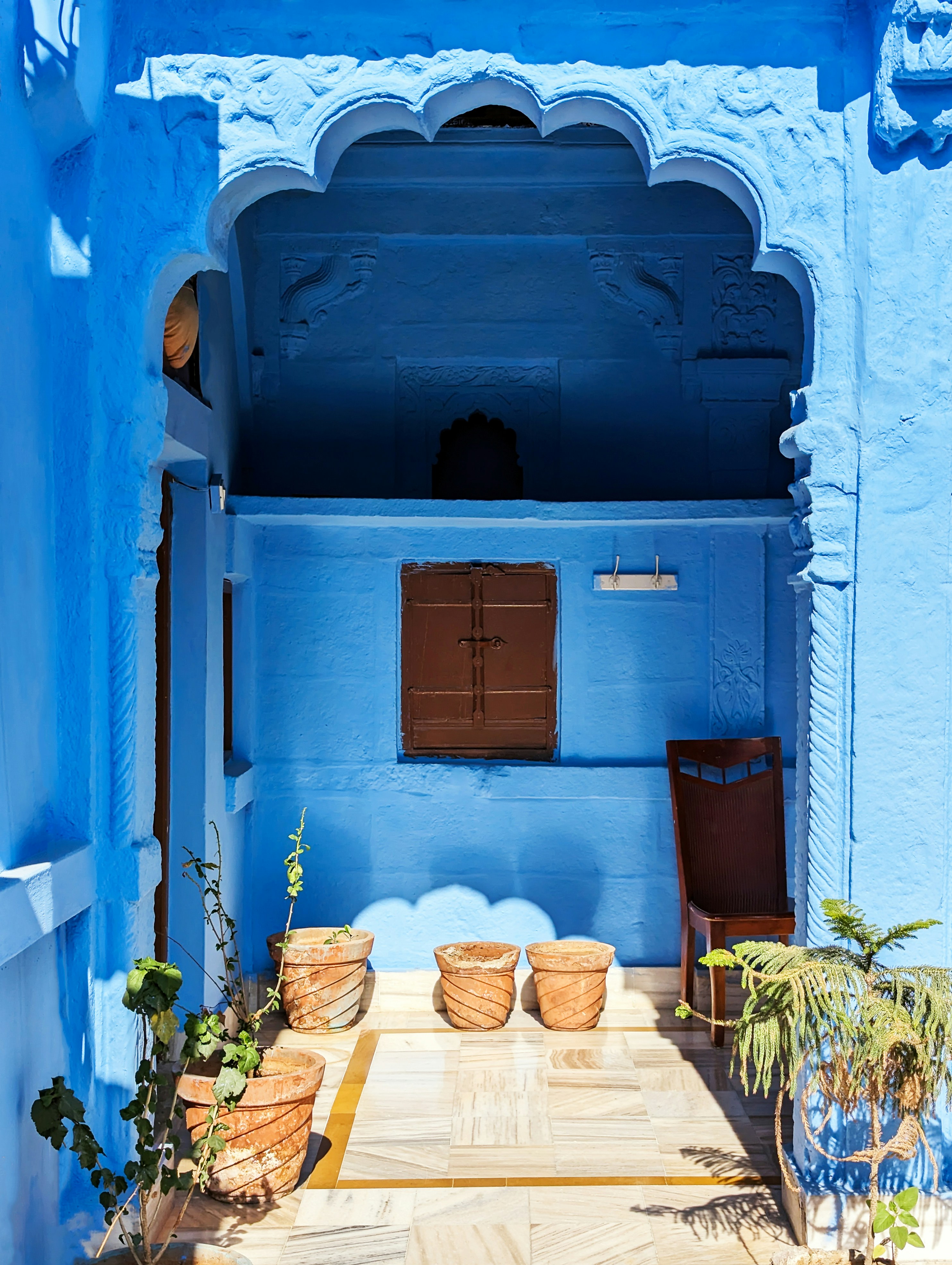 Traditional blue courtyard and arched architecture in Jodhpur